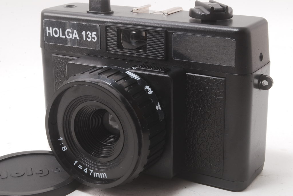 HOLGA 135