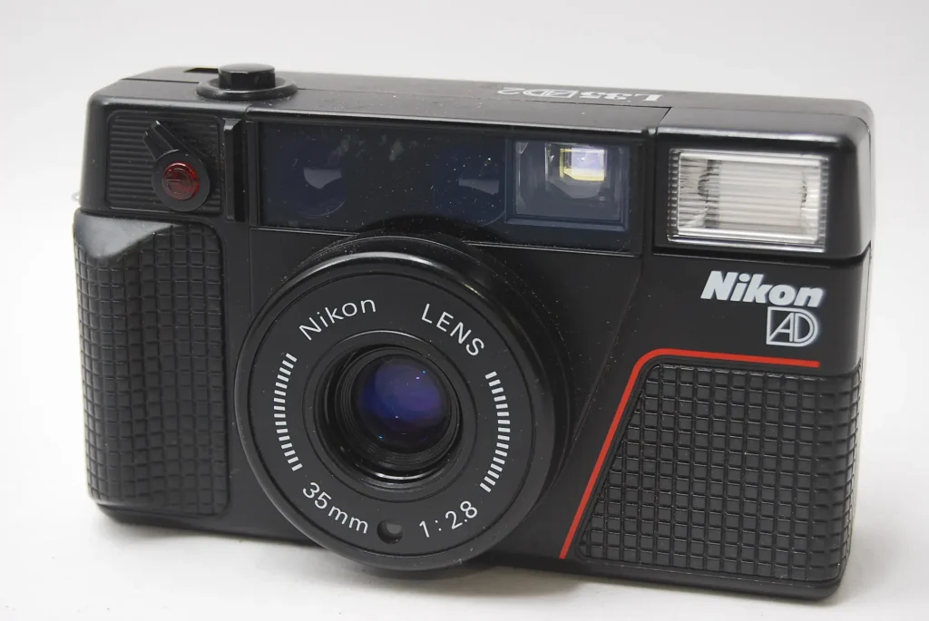 Nikon L35 AD2