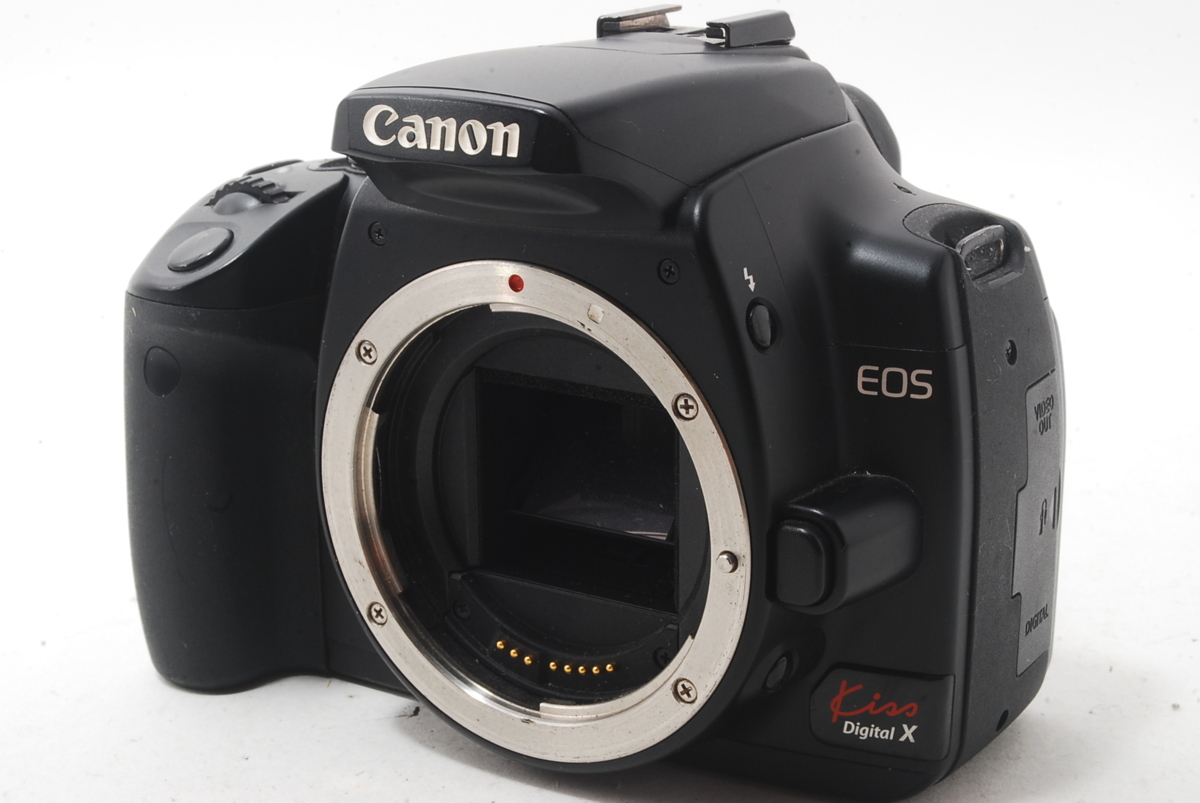 Canon EOS Kiss Digital X
